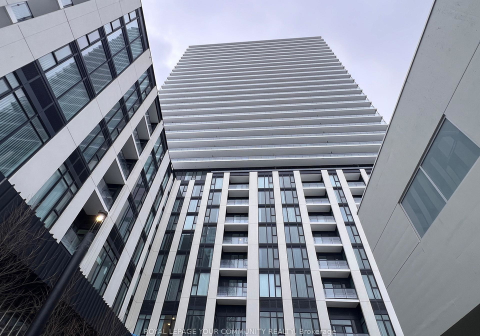 5858-yonge-street-toronto-ontario-c12603016