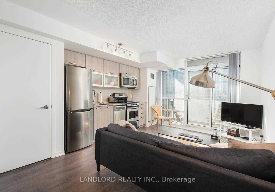 68-abell-street-toronto-ontario-c12603062