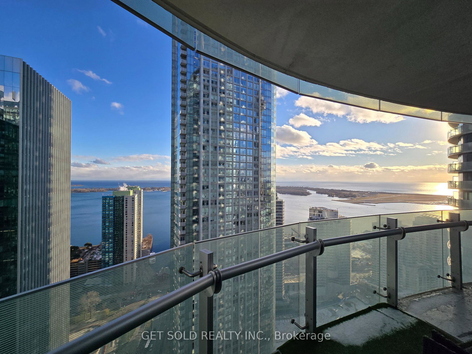 14-york-street-toronto-ontario-c12603282