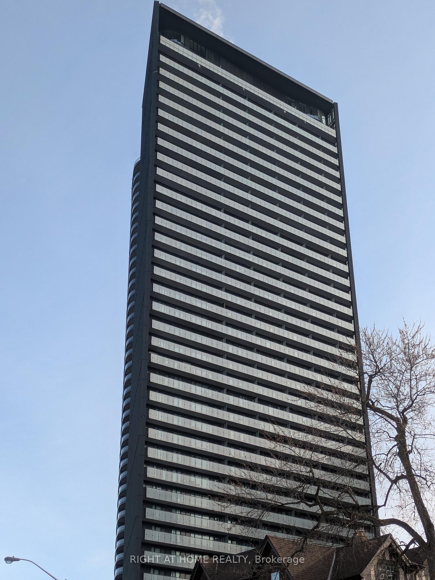 575-bloor-street-e-toronto-ontario-c12603418