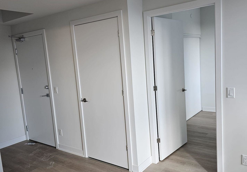 15-ellerslie-avenue-toronto-ontario-c12603446