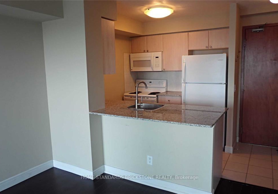 35-bales-avenue-north-york-ontario-c12603664