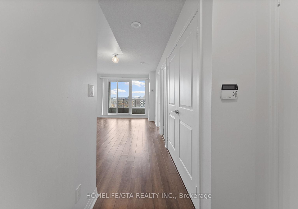 2015-sheppard-avenue-e-north-york-ontario-c12603742