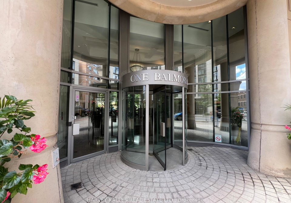 1-balmoral-avenue-toronto-ontario-c12603836
