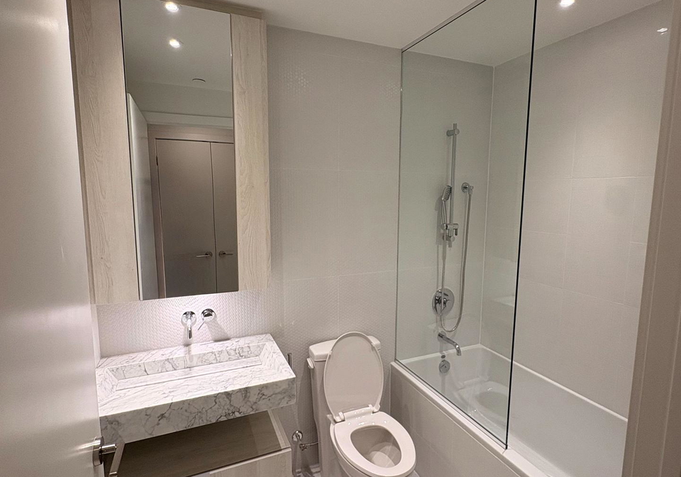 11-yorkville-avenue-toronto-ontario-c12604256