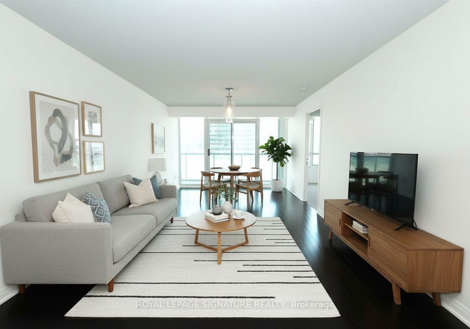 30-grand-trunk-crescent-toronto-ontario-c12604554