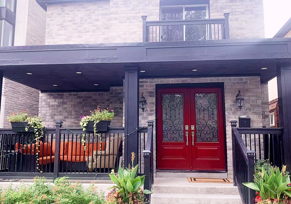 151-chaplin-crescent-s-toronto-ontario-c12604704