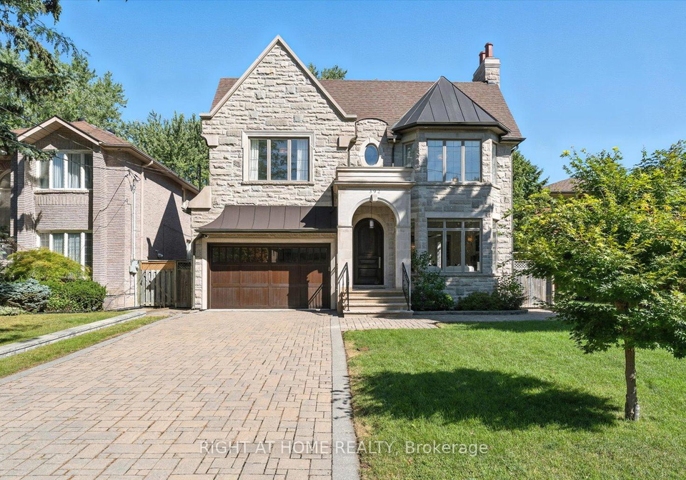 392-princess-avenue-north-york-ontario-c12604906