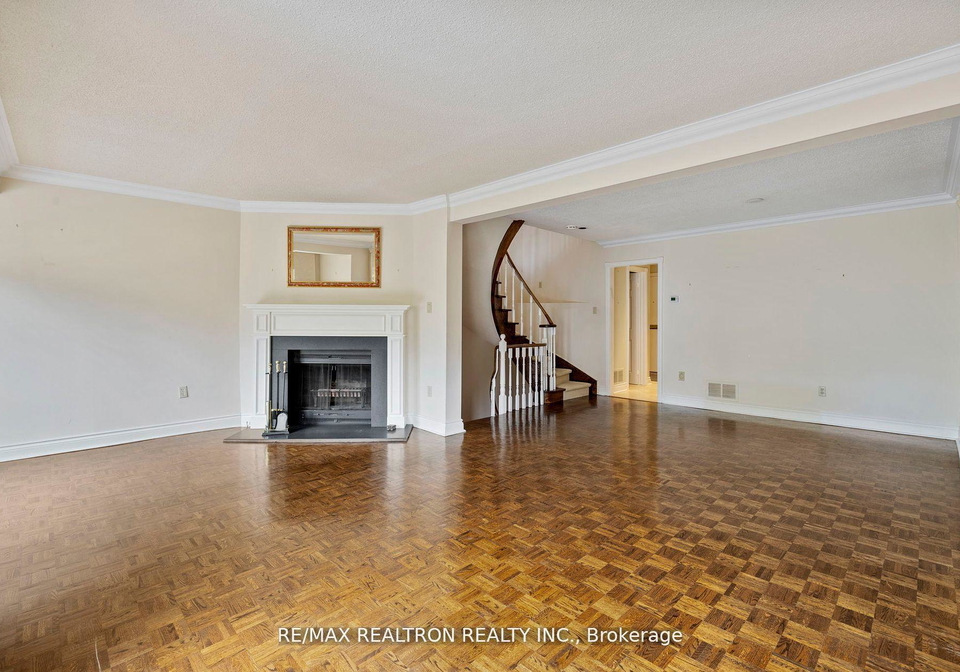 1364-avenue-road-toronto-ontario-c12605074