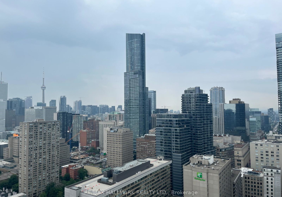 85-wood-street-toronto-ontario-c12605130
