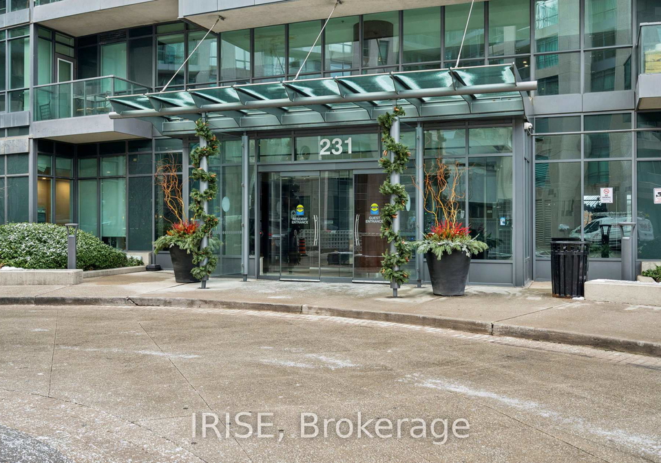231-fort-york-boulevard-toronto-ontario-c12605500