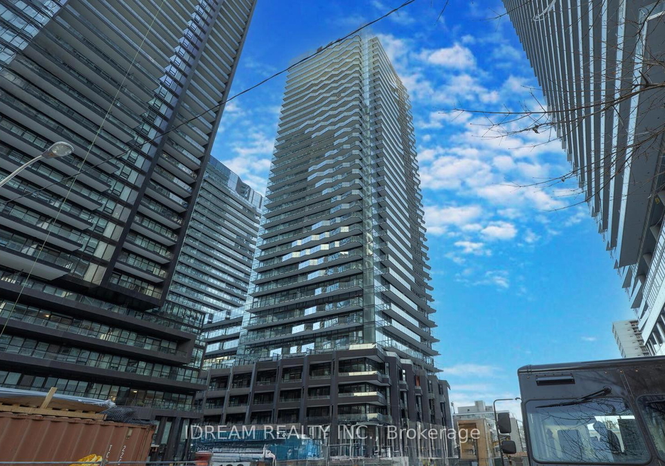 110-broadway-avenue-toronto-ontario-c12605690