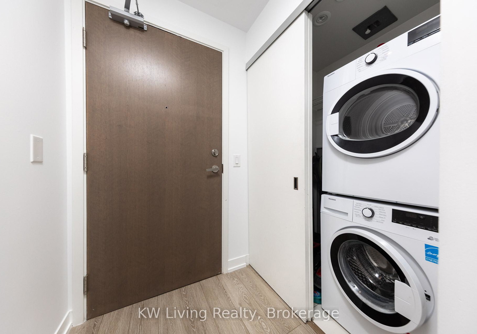 15-lower-jarvis-street-toronto-ontario-c12605808