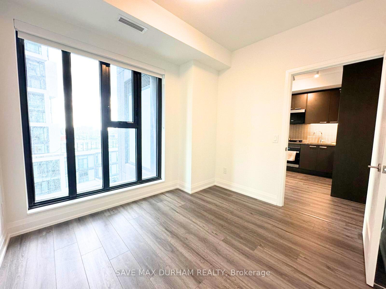 20-soudan-avenue-toronto-ontario-c12606028