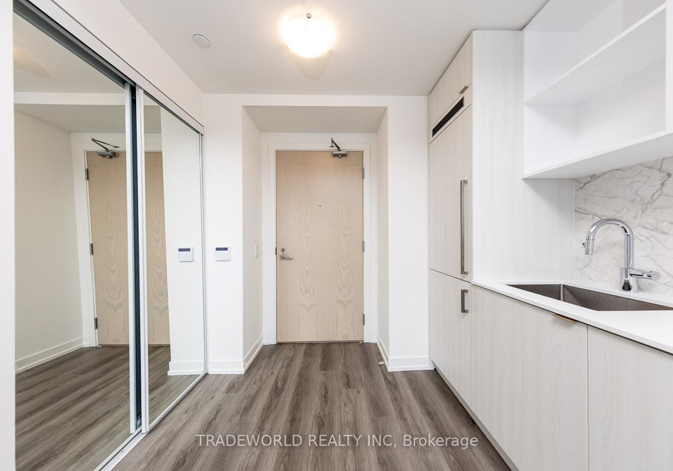138-downes-street-toronto-ontario-c12606176