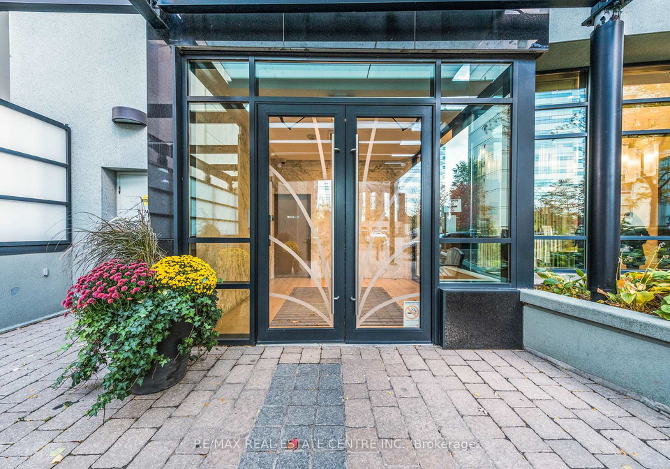 5740-yonge-street-toronto-ontario-c12606564