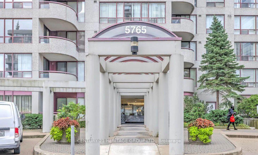 5765-yonge-street-north-york-ontario-c12606682