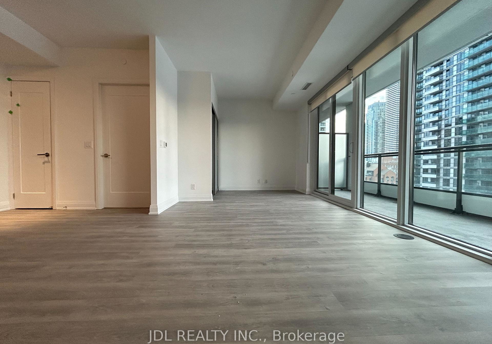 65-broadway-boulevard-toronto-ontario-c12606814