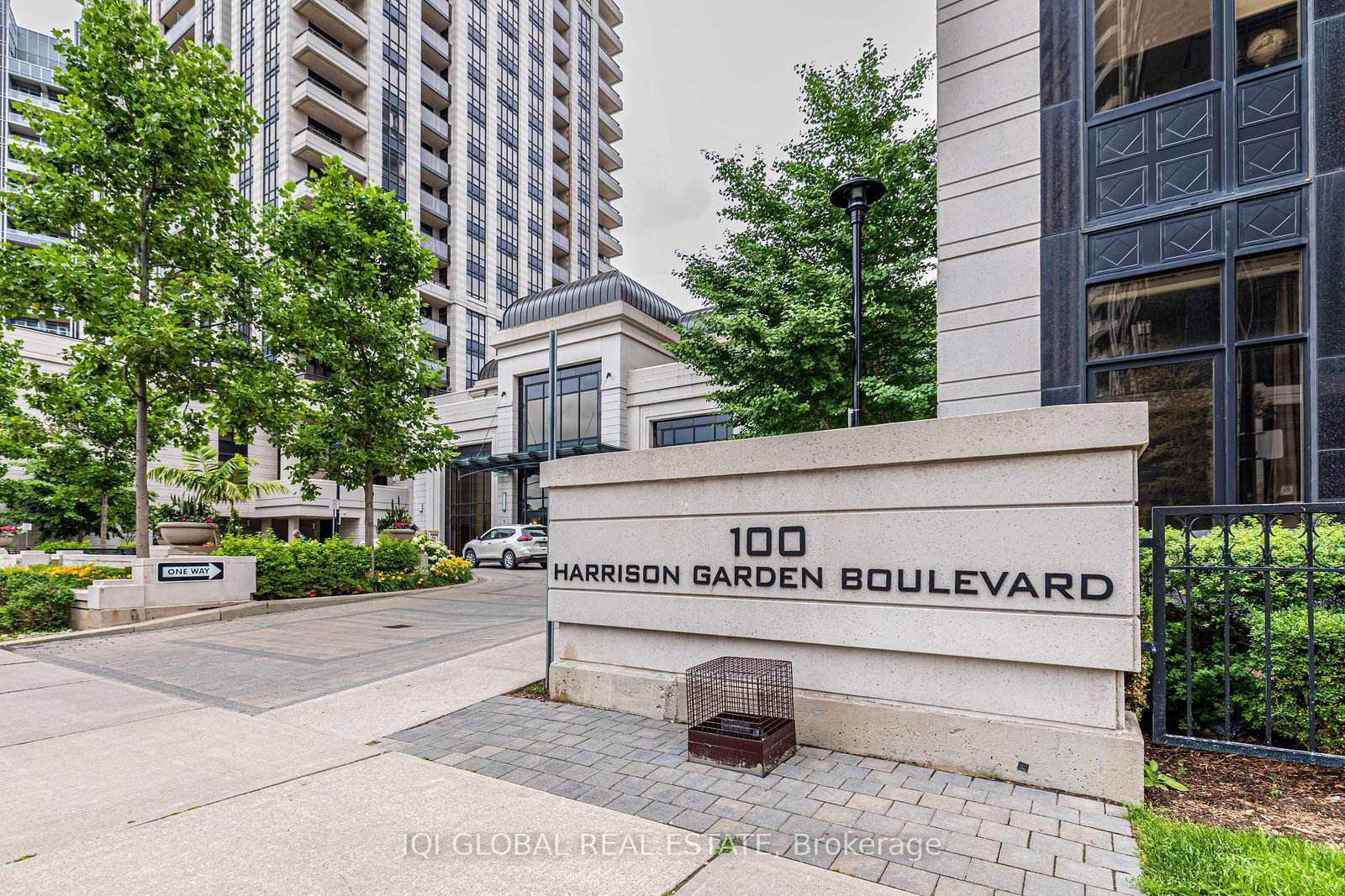 100-harrison-garden-boulevard-north-york-ontario-c12607072