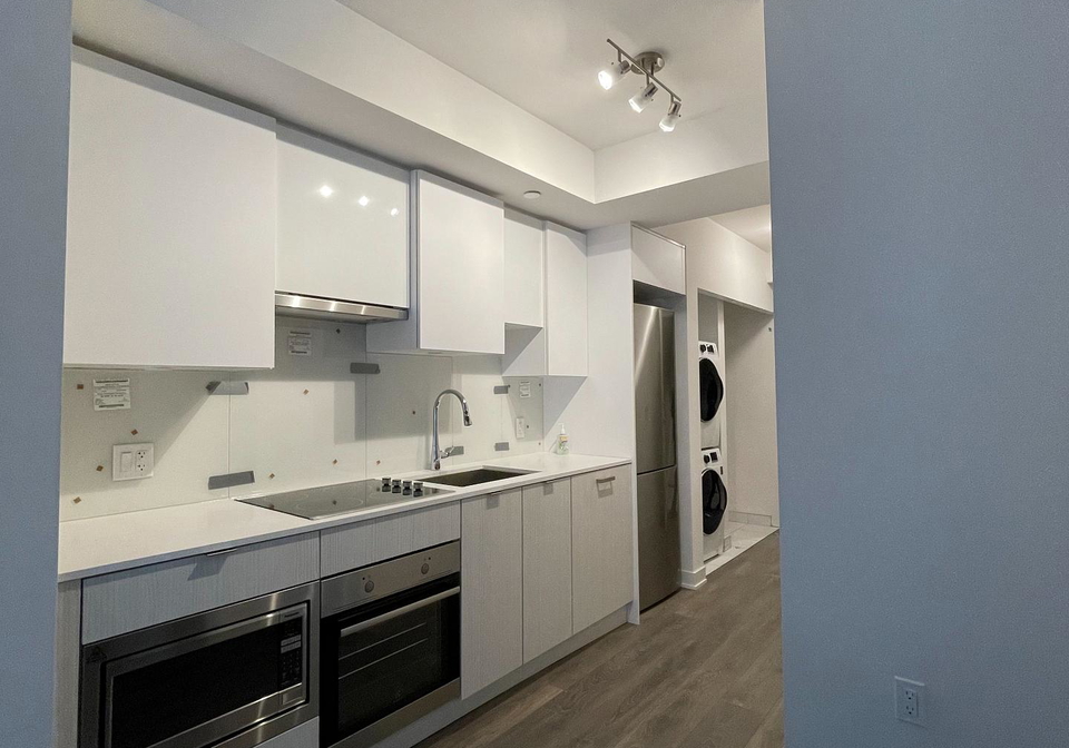 195-redpath-avenue-toronto-ontario-c12607116