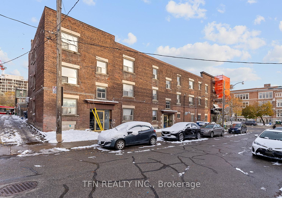 5-crang-avenue-toronto-ontario-c12607254