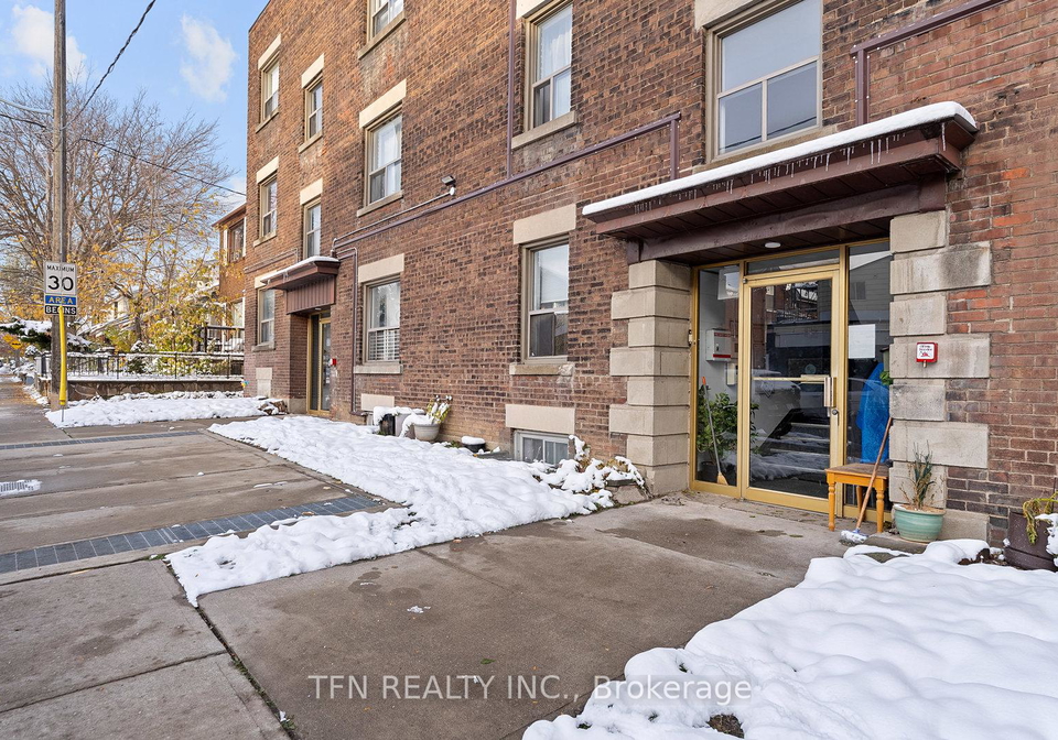 5-crang-avenue-toronto-ontario-c12607254