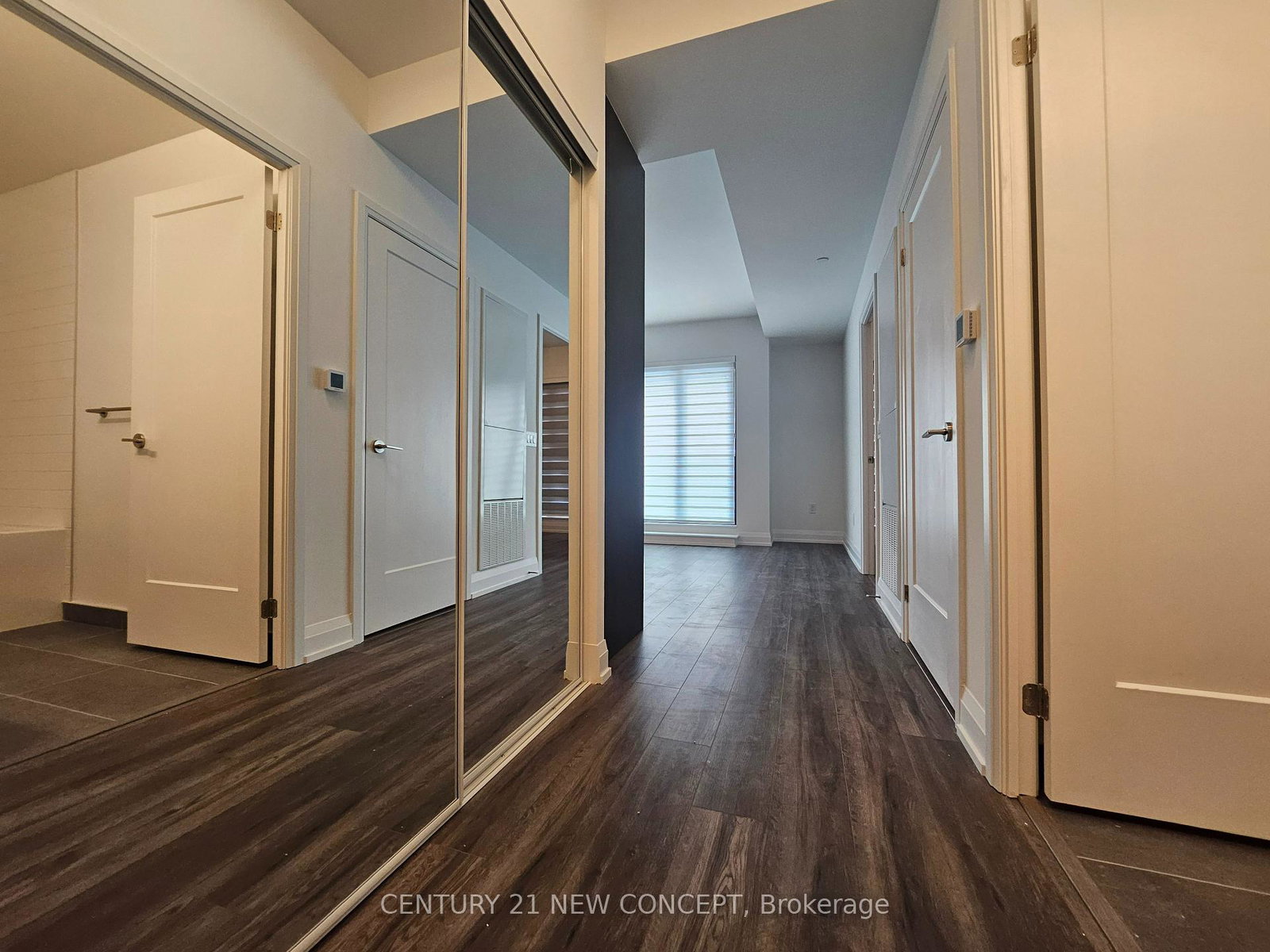 20-soudan-avenue-toronto-ontario-c12607302