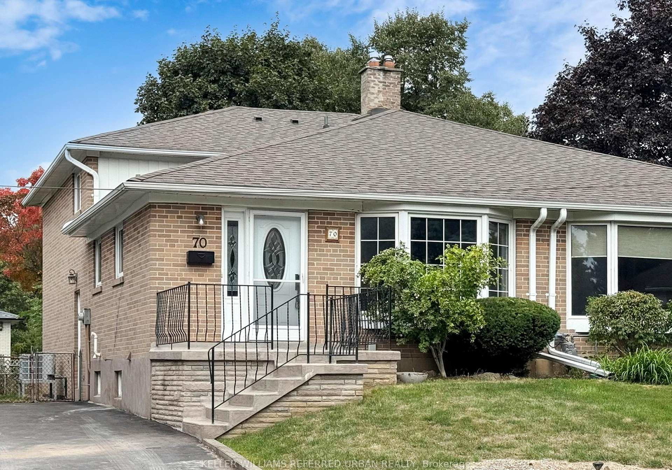 70-crossbow-crescent-north-york-ontario-c12607528