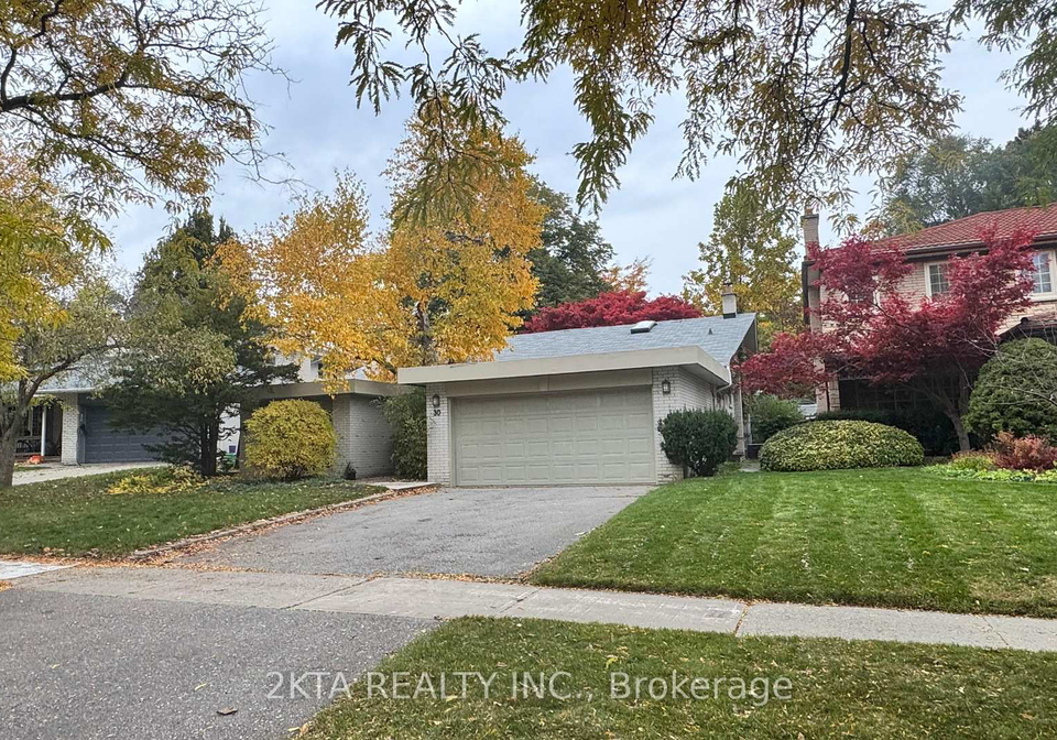 30-foursome-crescent-north-york-ontario-c12607850
