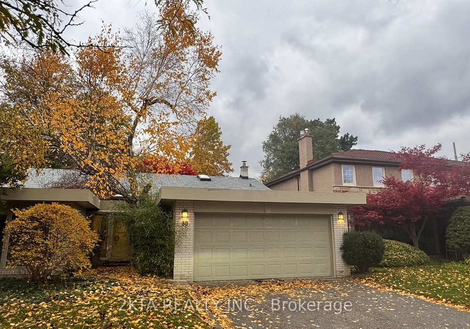 30-foursome-crescent-north-york-ontario-c12607850