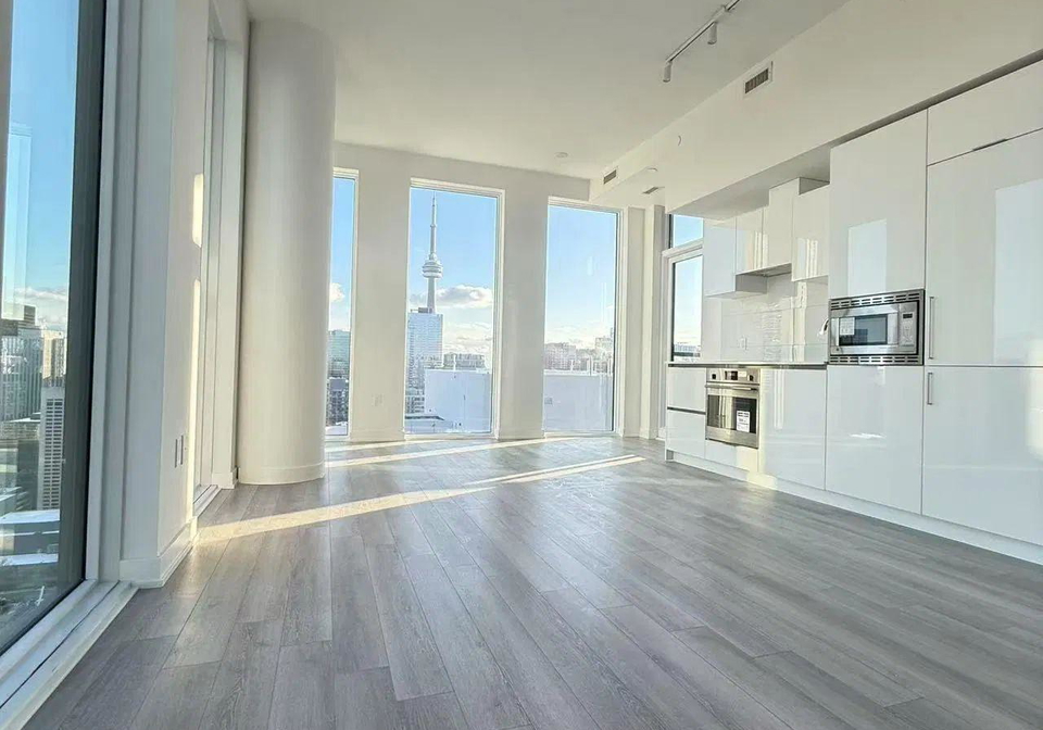 238-simcoe-street-toronto-ontario-c12607950