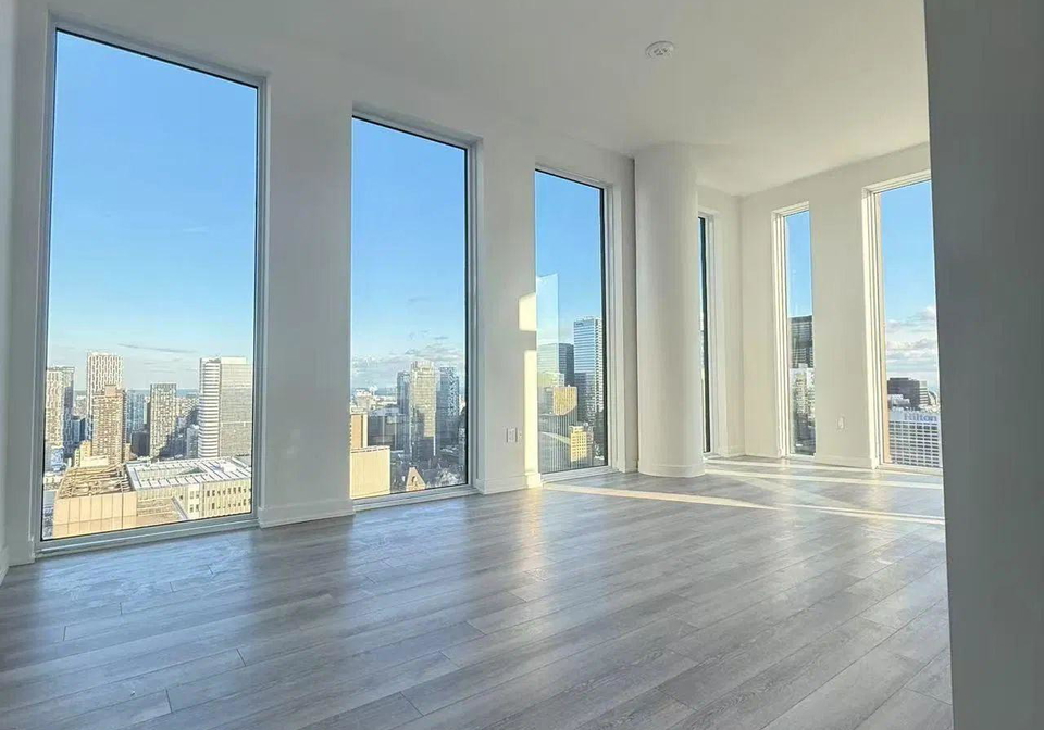 238-simcoe-street-toronto-ontario-c12607950