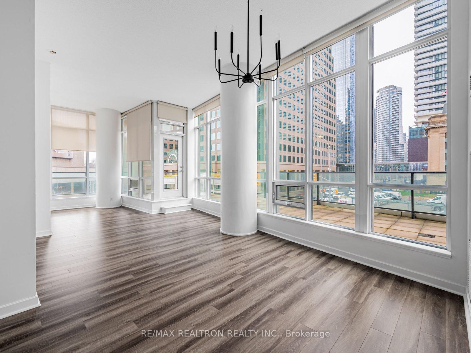33-bay-street-toronto-ontario-c12608146
