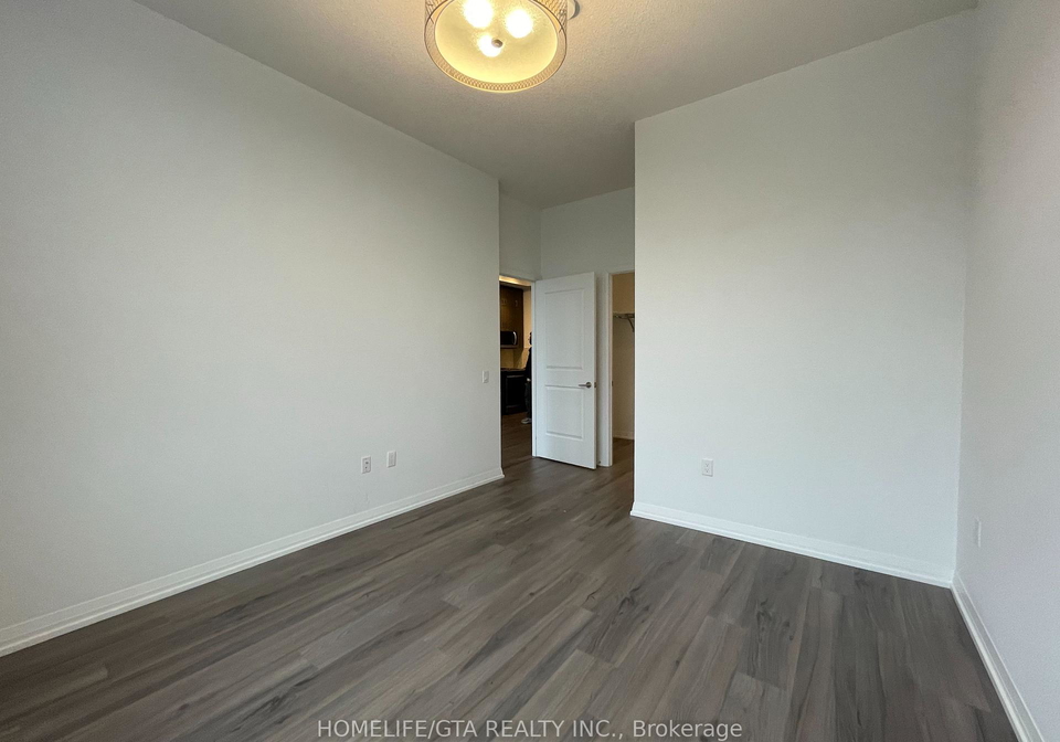 60-ann-oreilly-road-north-york-ontario-c12608154