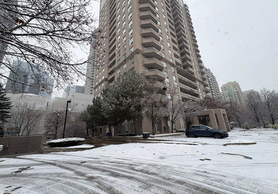 35-w-empress-avenue-north-york-ontario-c12608442