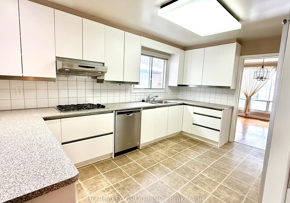 54-kentland-crescent-north-york-ontario-c12608452