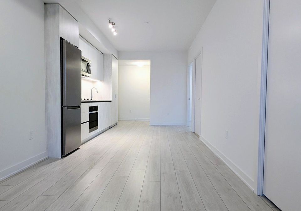 5858-yonge-street-toronto-ontario-c12608476
