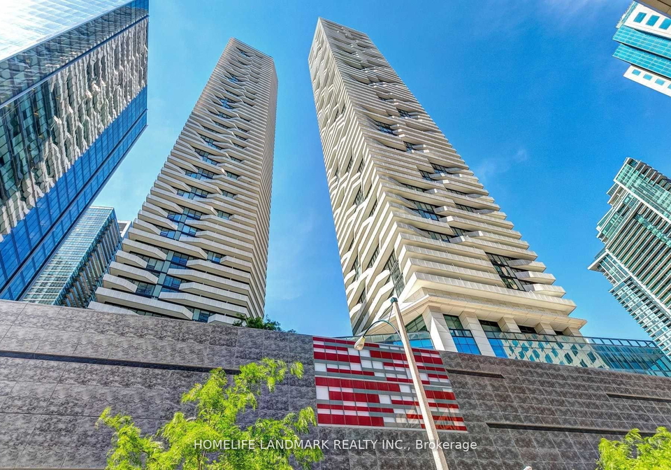 100-harbour-street-toronto-ontario-c12608522