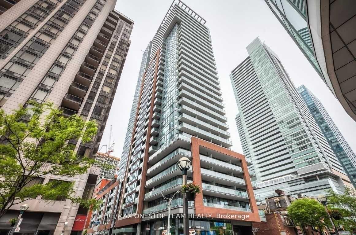 8-mercer-street-toronto-ontario-c12608600