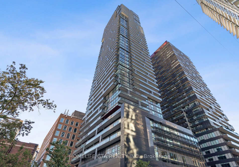39-roehampton-avenue-toronto-ontario-c12608616