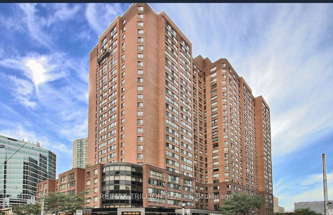 633-bay-street-toronto-ontario-c12608622