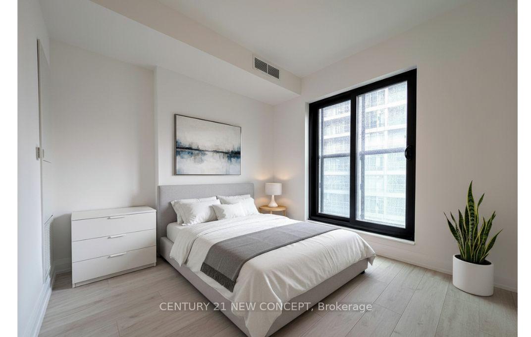 20-soudan-avenue-toronto-ontario-c12609022