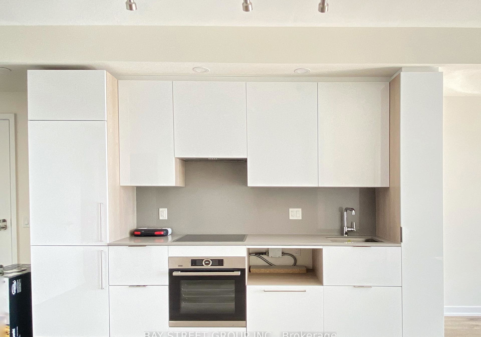 28-freeland-street-toronto-ontario-c12609078