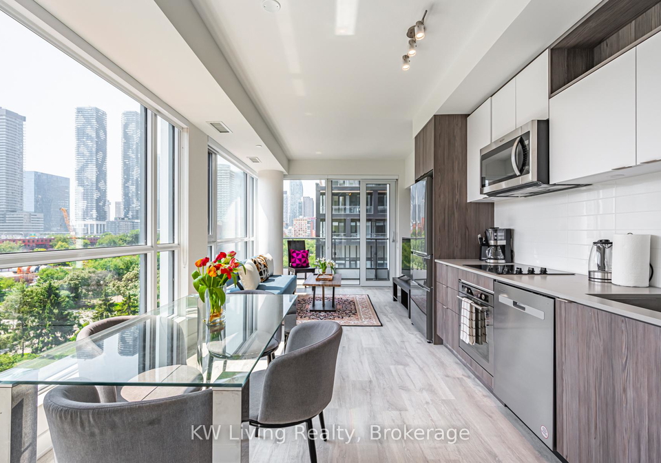 60-princess-street-toronto-ontario-c12609150