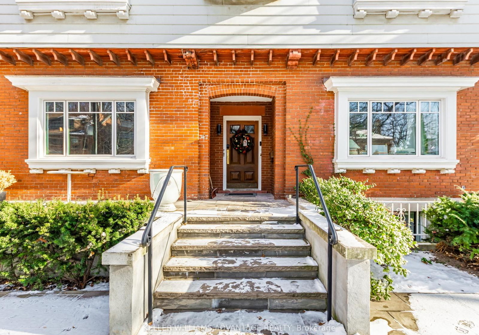 347-walmer-road-toronto-ontario-c12609512