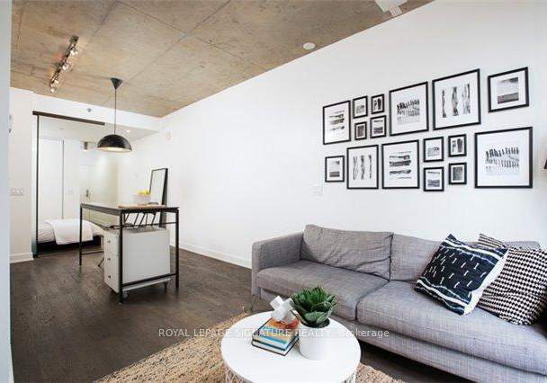 8-dovercourt-road-toronto-ontario-c12609596