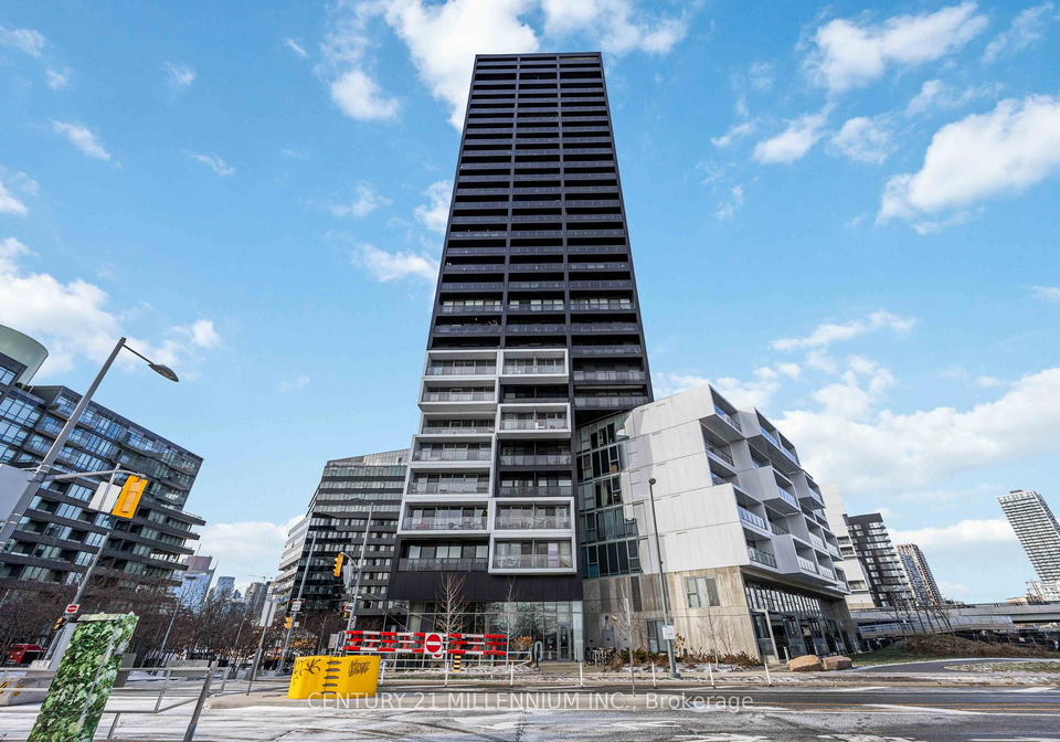 170-bayview-avenue-toronto-ontario-c12609660