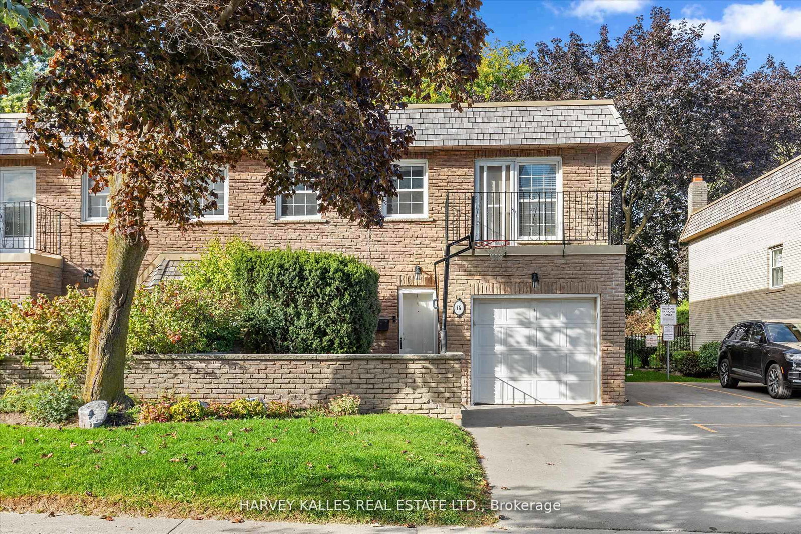 18-farmstead-road-north-york-ontario-c12609676