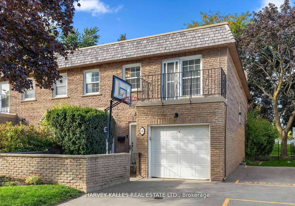 18-farmstead-road-north-york-ontario-c12609676