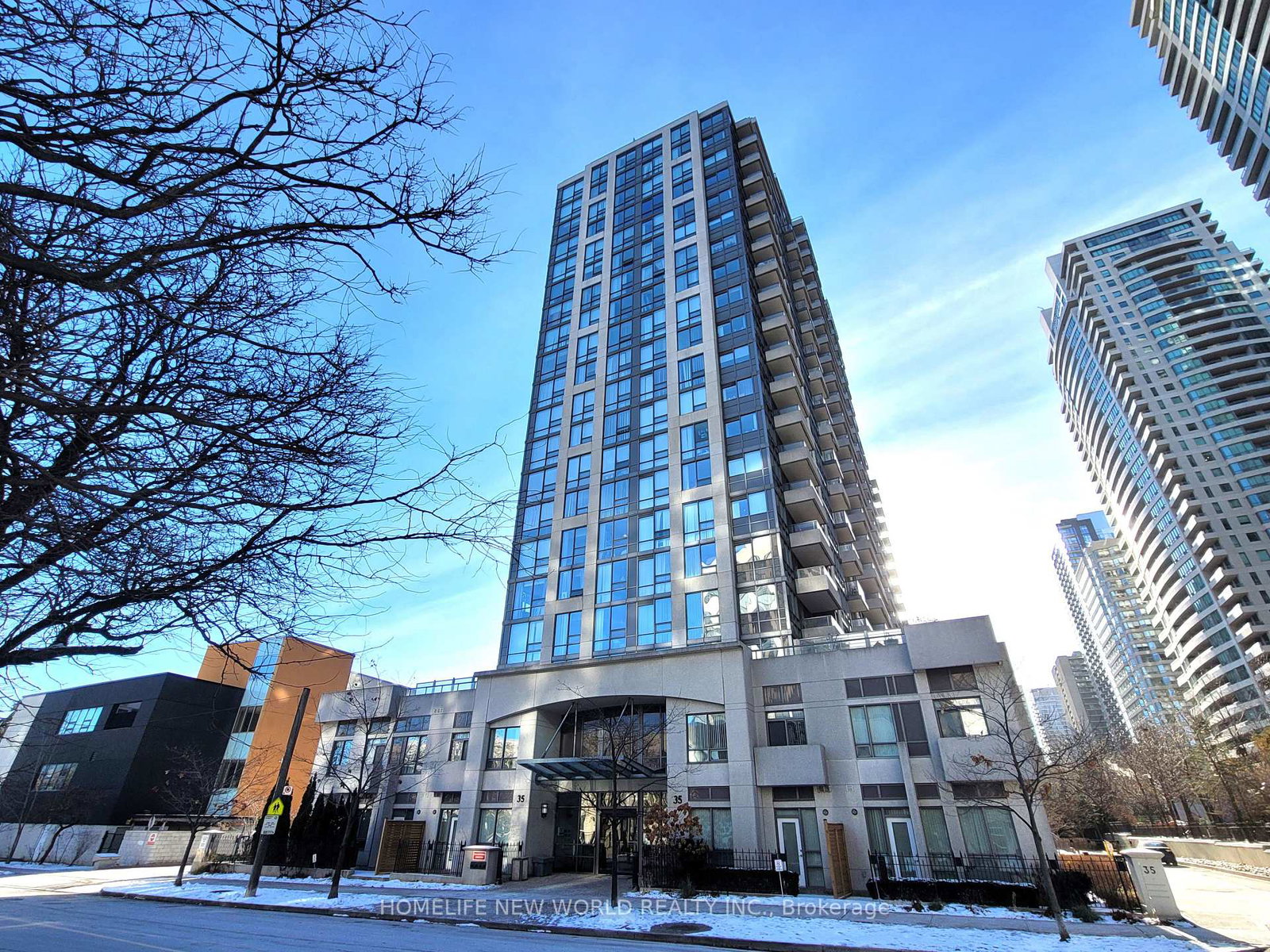 35-hollywood-avenue-north-york-ontario-c12609742